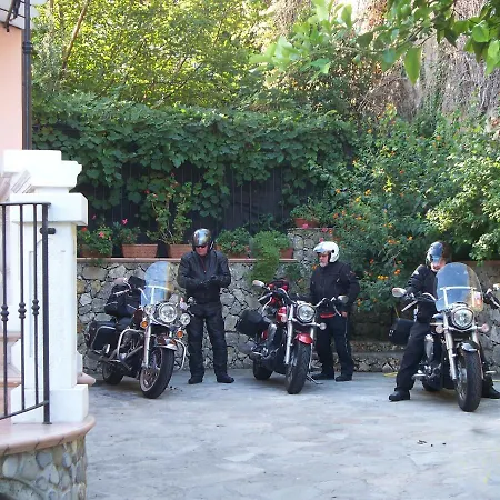 La Tana Del Tasso Ventimiglia