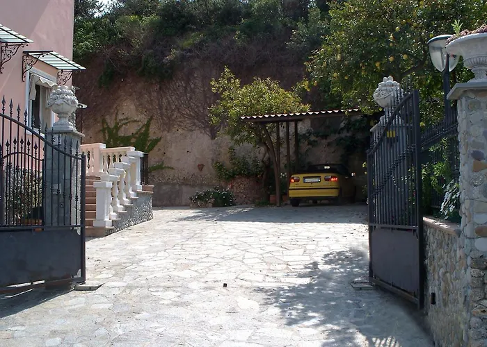 La Tana Del Tasso